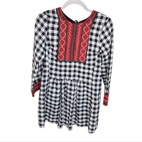 Nylon Black and White Checkered Dress with Red Embroidery Size Small New - Picture 3 of 8